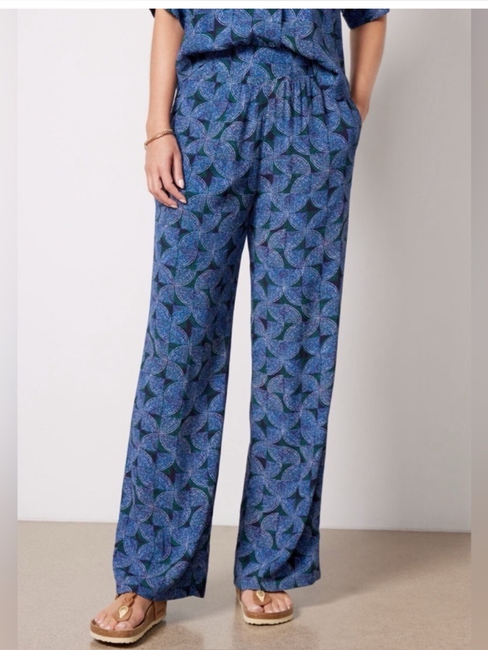 Evereve Lauren 100% Rayon High-Rise Geometric Print Wide Leg Pant L